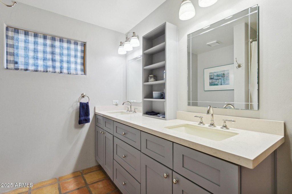 Cave Creek, Arizona, 85331, United States, 4 Bedrooms Bedrooms, ,3 BathroomsBathrooms,Residential,Forsale,2004931