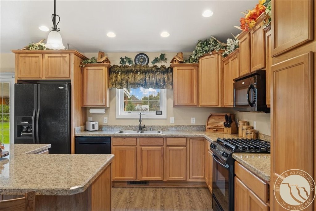 Park City, Montana, 59063, United States, 3 Bedrooms Bedrooms, ,2 BathroomsBathrooms,Residential,Forsale,1965901