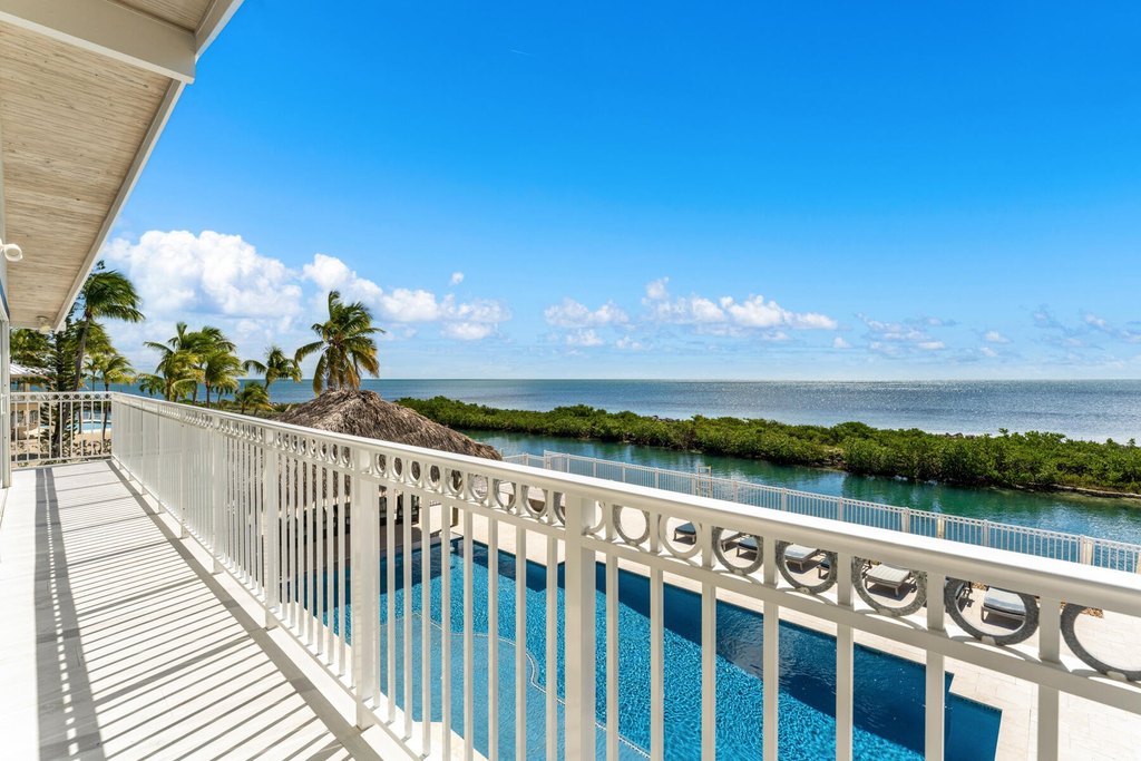 Duck Key, Florida, 33050, United States, 7 Bedrooms Bedrooms, ,6 BathroomsBathrooms,Residential,Forsale,2011103