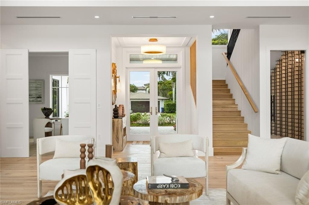 NAPLES, Florida, 34103, United States, 4 Bedrooms Bedrooms, ,4.5 BathroomsBathrooms,Residential,Forsale,2011526