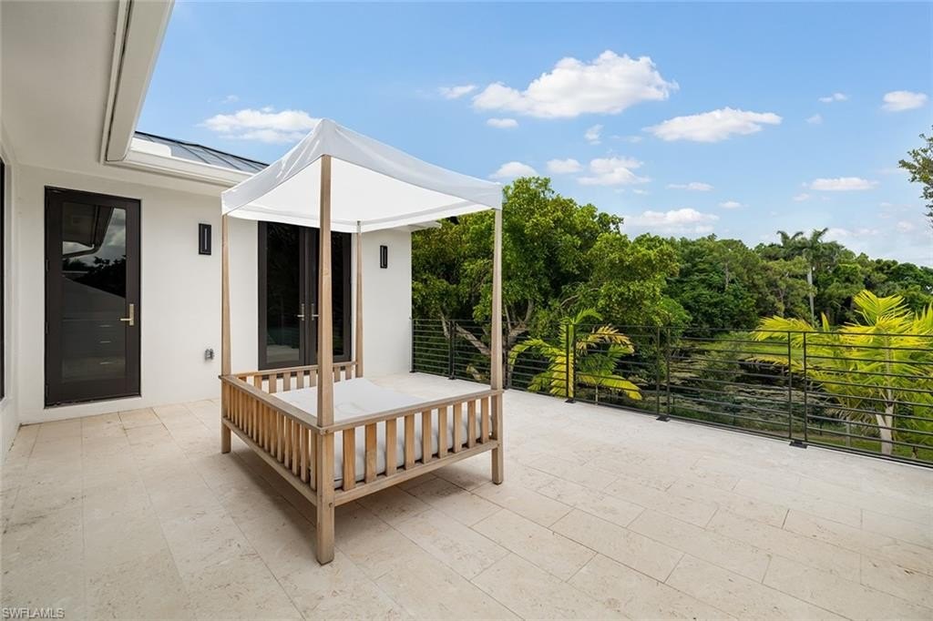 NAPLES, Florida, 34103, United States, 4 Bedrooms Bedrooms, ,4.5 BathroomsBathrooms,Residential,Forsale,2011526