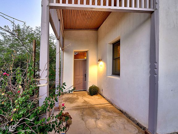 Tucson, Arizona, 85701, United States, 2 Bedrooms Bedrooms, ,3 BathroomsBathrooms,Residential,Forsale,1963517