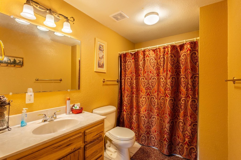 Sturgis, South Dakota, 57785, United States, 4 Bedrooms Bedrooms, ,3 BathroomsBathrooms,Residential,Forsale,1962250