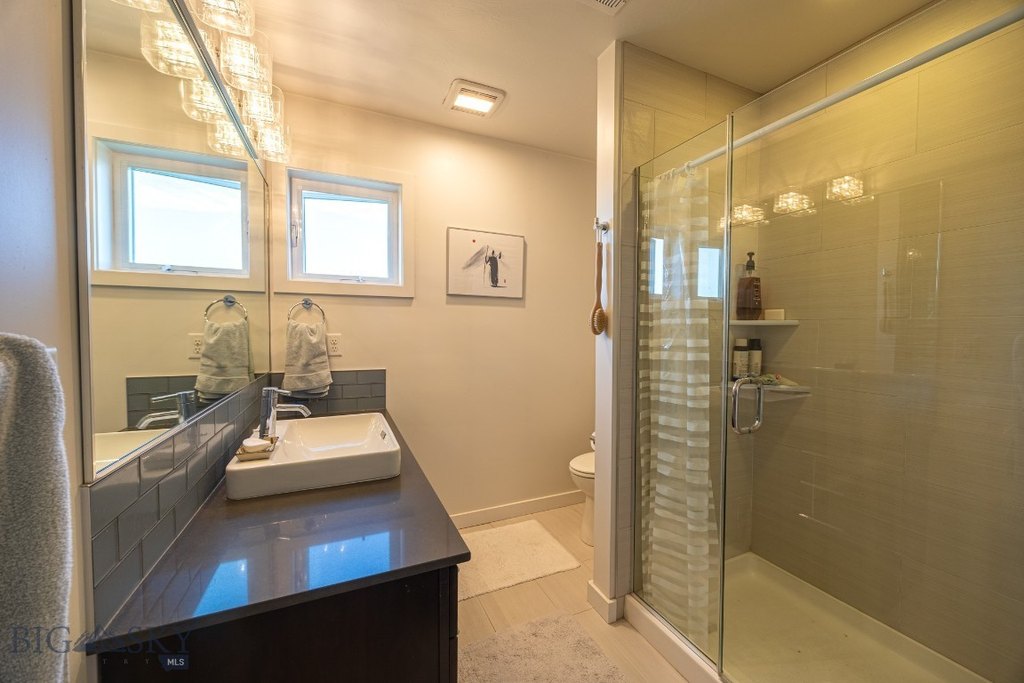 Bozeman, Montana, 59718, United States, 2 Bedrooms Bedrooms, ,5.5 BathroomsBathrooms,Residential,Forsale,1986983