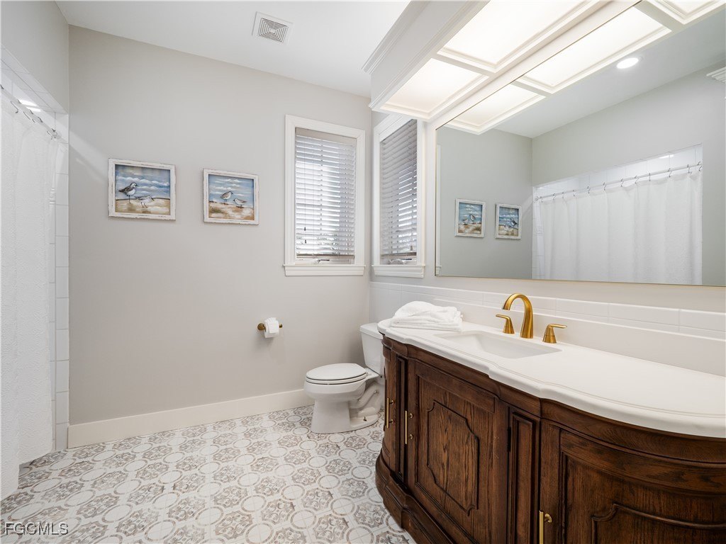 Sanibel, Florida, 33957, United States, 4 Bedrooms Bedrooms, ,4 BathroomsBathrooms,Residential,Forsale,1971942