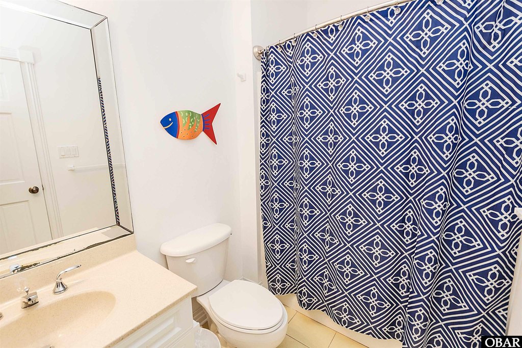 Duck, North Carolina, 27949, United States, 8 Bedrooms Bedrooms, ,7.5 BathroomsBathrooms,Residential,Forsale,1993781