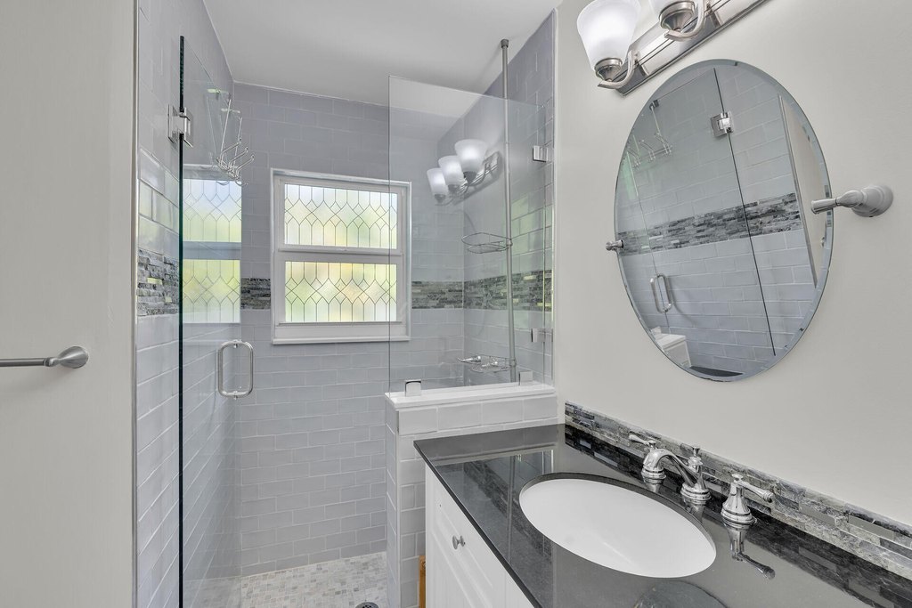 Summerland Key, Florida, 33042, United States, 2 Bedrooms Bedrooms, ,2 BathroomsBathrooms,Residential,Forsale,1971997