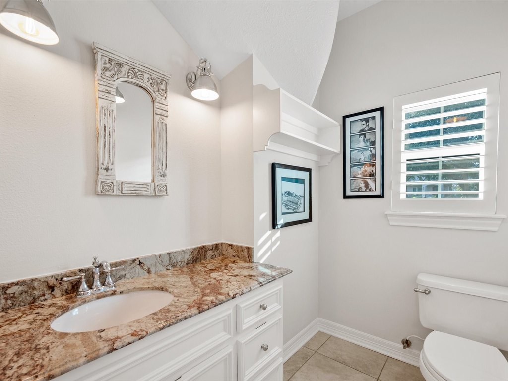 La Porte, Texas, 77571, United States, 4 Bedrooms Bedrooms, ,3.5 BathroomsBathrooms,Residential,Forsale,1973422