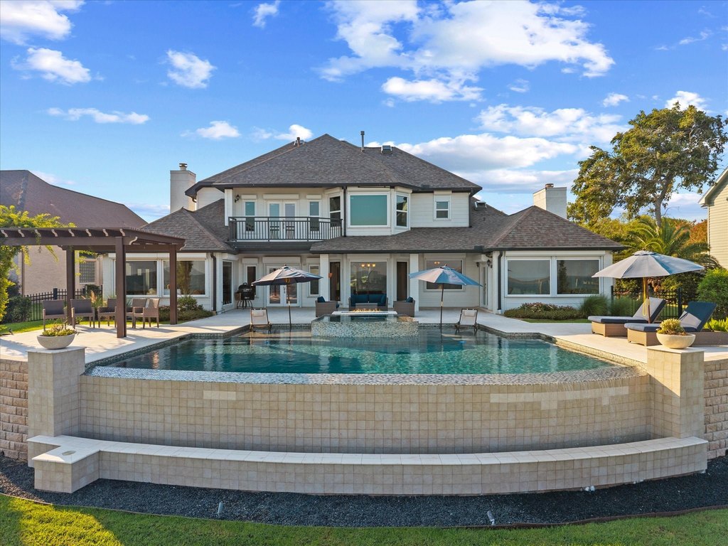 La Porte, Texas, 77571, United States, 4 Bedrooms Bedrooms, ,3.5 BathroomsBathrooms,Residential,Forsale,1973422