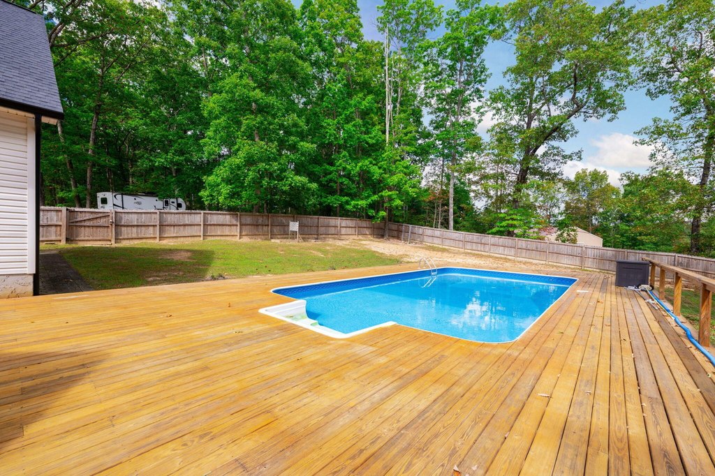 Soddy Daisy, Tennessee, 37379, United States, 4 Bedrooms Bedrooms, ,2.5 BathroomsBathrooms,Residential,Forsale,2004170