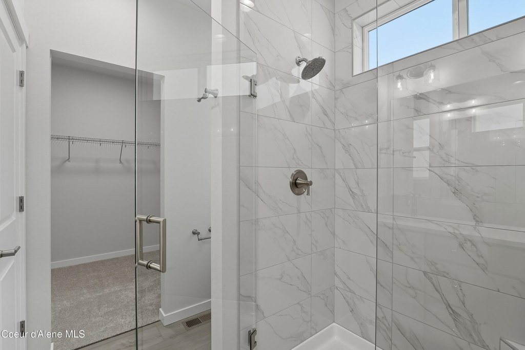 Coeur d'Alene, Idaho, 83815, United States, 4 Bedrooms Bedrooms, ,3 BathroomsBathrooms,Residential,Forsale,1984592