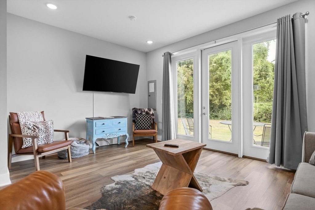 Chattanooga, Tennessee, 37408, United States, 3 Bedrooms Bedrooms, ,2.5 BathroomsBathrooms,Residential,Forsale,1995341