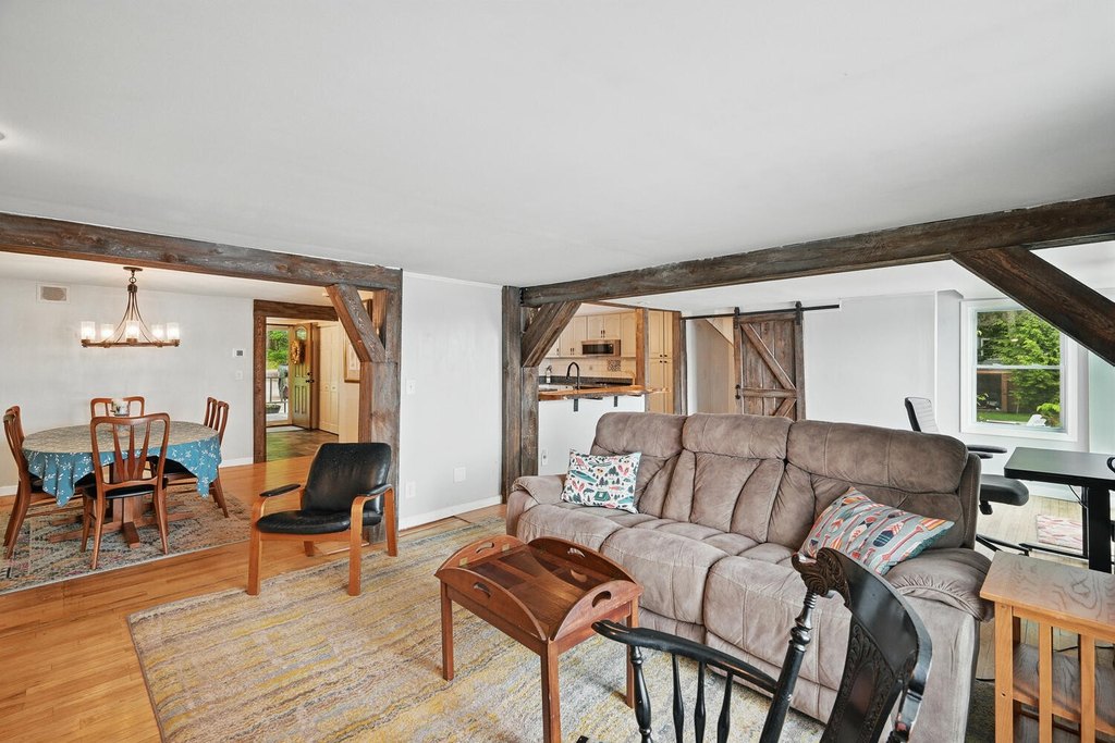 Monmouth, Maine, 04259, United States, 4 Bedrooms Bedrooms, ,3 BathroomsBathrooms,Residential,Forsale,2004721