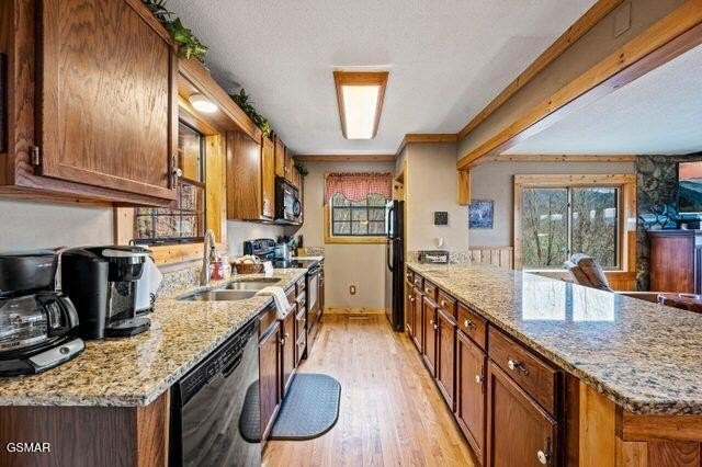 Sevierville, Tennessee, 37862, United States, 3 Bedrooms Bedrooms, ,3 BathroomsBathrooms,Residential,Forsale,1910187