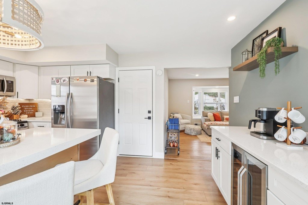 Somers Point, New Jersey, 08244, United States, 3 Bedrooms Bedrooms, ,2 BathroomsBathrooms,Residential,Forsale,1960204