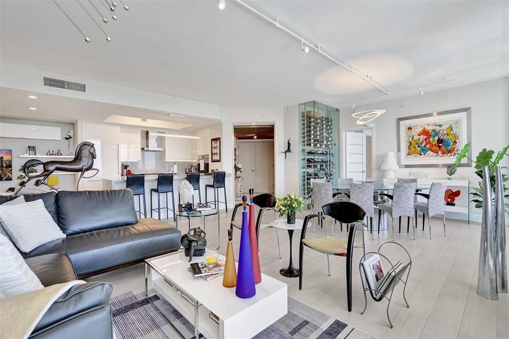 Fort Lauderdale, Florida, 33304, United States, 3 Bedrooms Bedrooms, ,3.5 BathroomsBathrooms,Residential,Forsale,2011620