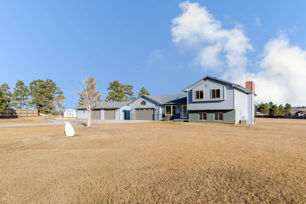 Black Hawk, South Dakota, 57718, United States, 3 Bedrooms Bedrooms, ,2.5 BathroomsBathrooms,Residential,Forsale,2011093