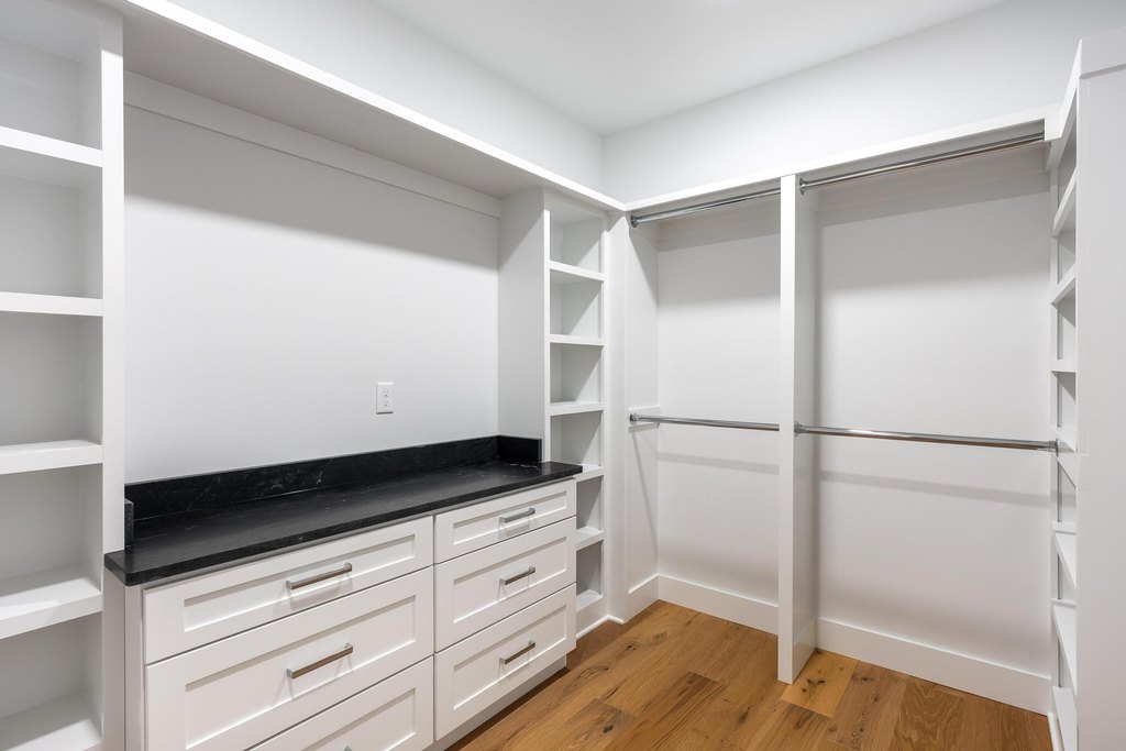 Chattanooga, Tennessee, 37405, United States, 4 Bedrooms Bedrooms, ,4.5 BathroomsBathrooms,Residential,Forsale,2009592