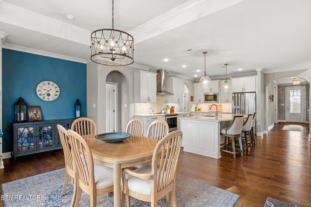 Loudon, Tennessee, 37774, United States, 3 Bedrooms Bedrooms, ,2.5 BathroomsBathrooms,Residential,Forsale,2012690