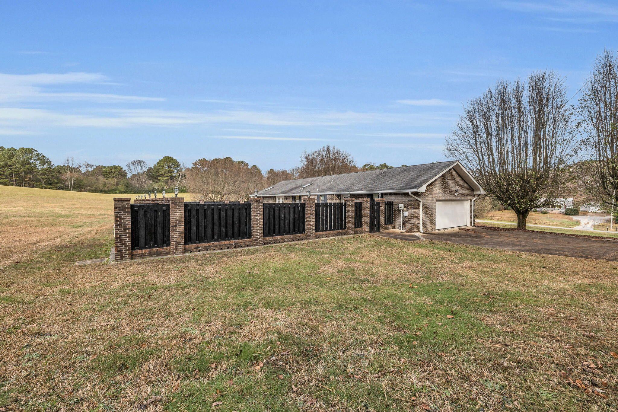 Chickamauga, Georgia, 30707, United States, 2 Bedrooms Bedrooms, ,3 BathroomsBathrooms,Residential,Forsale,2009590