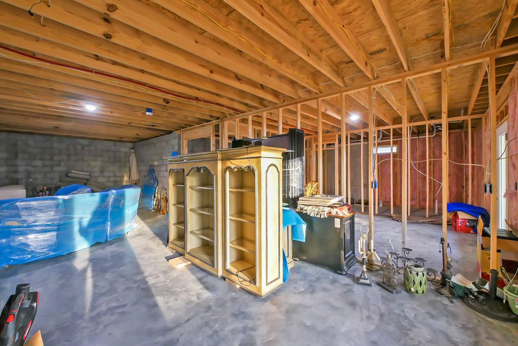 Harrison, Tennessee, 37341, United States, 2 Bedrooms Bedrooms, ,2 BathroomsBathrooms,Residential,Forsale,2011263