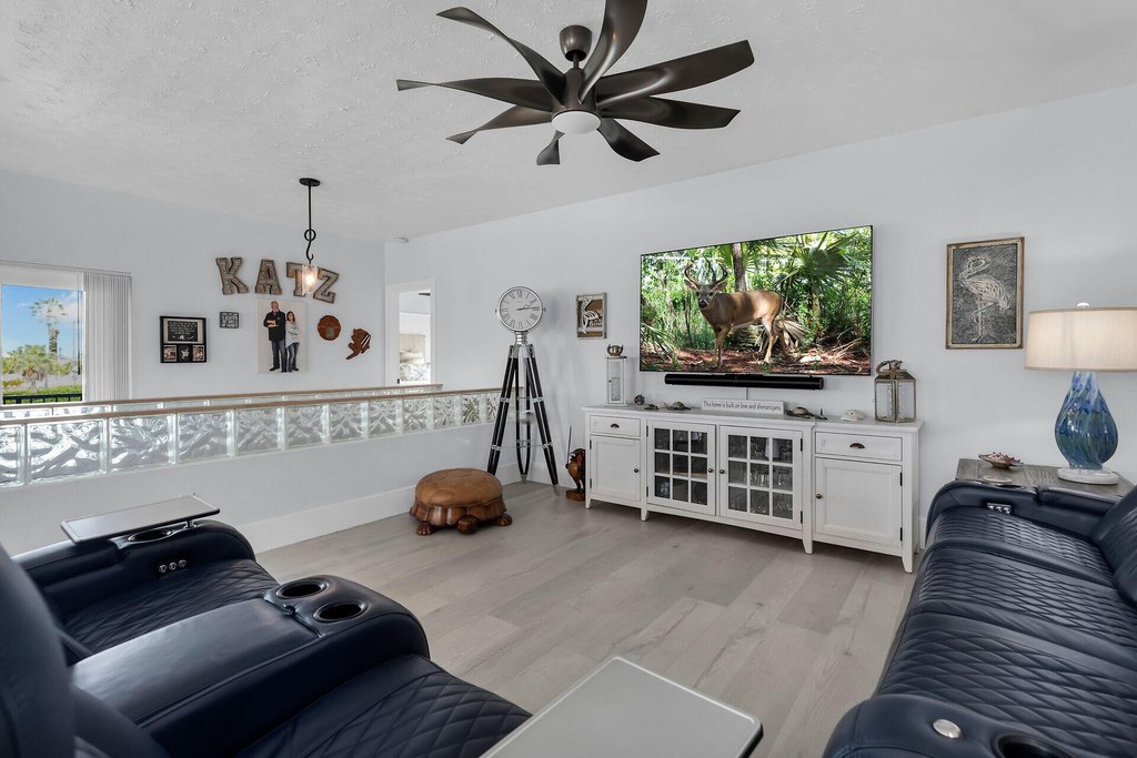 Big Pine Key, Florida, 33043, United States, 3 Bedrooms Bedrooms, ,3 BathroomsBathrooms,Residential,Forsale,1972000