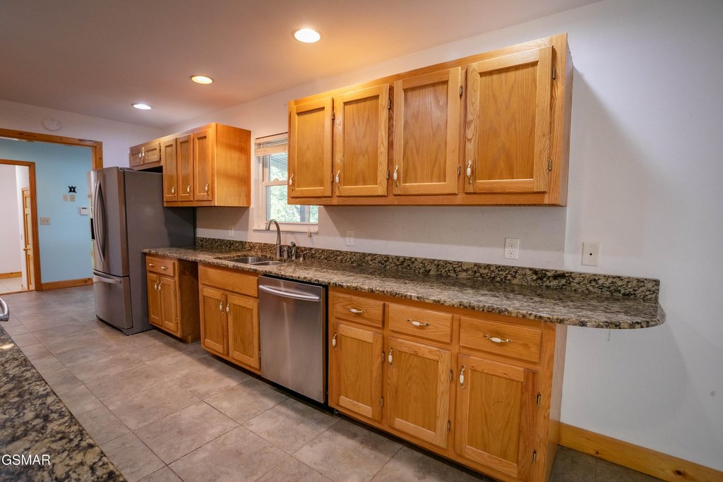 Sevierville, Tennessee, 37862, United States, 3 Bedrooms Bedrooms, ,2 BathroomsBathrooms,Residential,Forsale,1973584