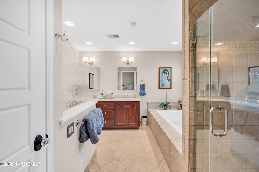 Brielle, New Jersey, 08730, United States, 3 Bedrooms Bedrooms, ,2.5 BathroomsBathrooms,Residential,Forsale,1984549