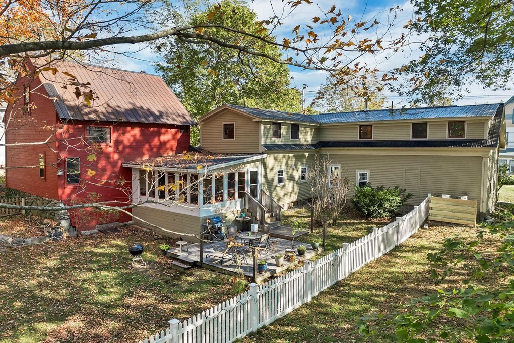 Wolfeboro, New Hampshire, 03894, United States, 3 Bedrooms Bedrooms, ,3 BathroomsBathrooms,Residential,Forsale,2004716