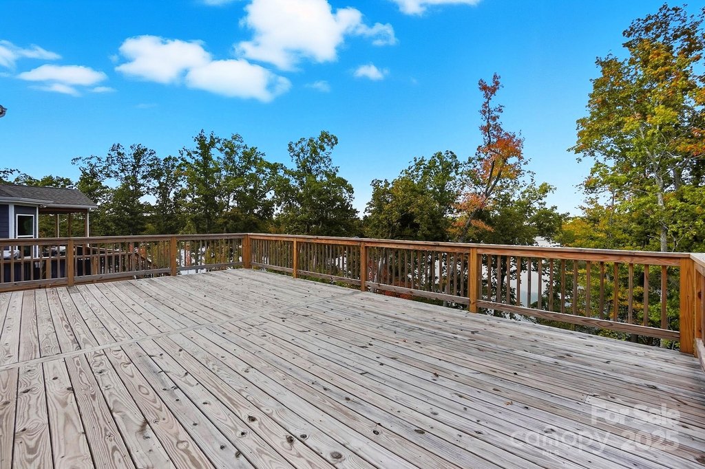 Charlotte, North Carolina, 28278, United States, 4 Bedrooms Bedrooms, ,3.5 BathroomsBathrooms,Residential,Forsale,2004569