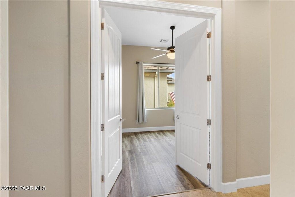 Prescott, Arizona, 86301, United States, 3 Bedrooms Bedrooms, ,2 BathroomsBathrooms,Residential,Forsale,1994058