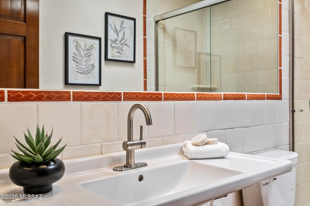 Tucson, Arizona, 85750, United States, 4 Bedrooms Bedrooms, ,3.5 BathroomsBathrooms,Residential,Forsale,2009547