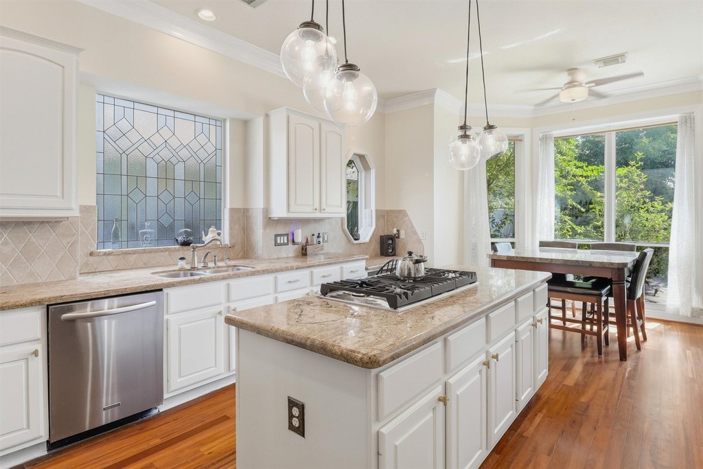 Katy, Texas, 77494, United States, 4 Bedrooms Bedrooms, ,3.5 BathroomsBathrooms,Residential,Forsale,1973427