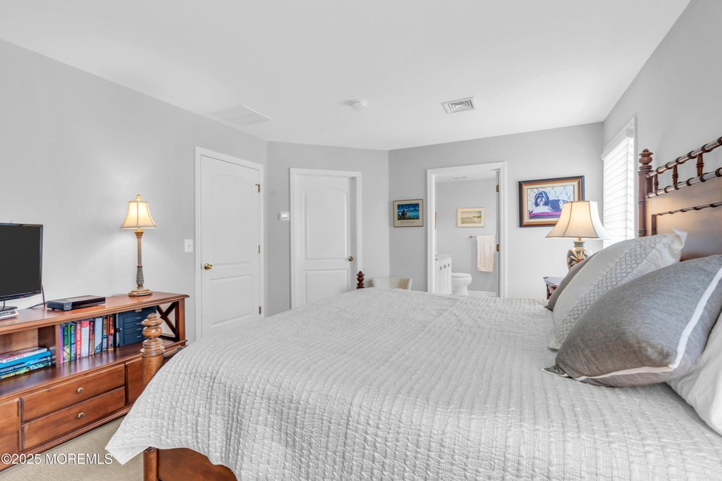 Manasquan, New Jersey, 08736, United States, 5 Bedrooms Bedrooms, ,3 BathroomsBathrooms,Residential,Forsale,1984551