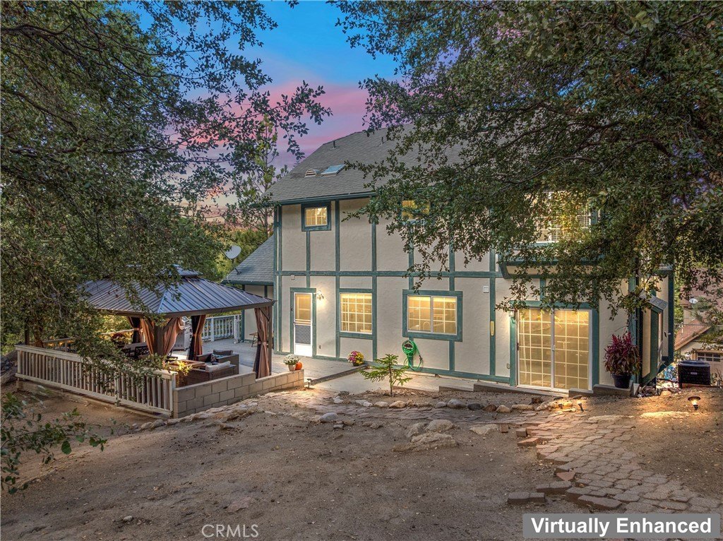 Lake Arrowhead, California, 92352, United States, 4 Bedrooms Bedrooms, ,2.5 BathroomsBathrooms,Residential,Forsale,1971038