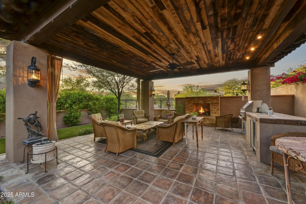 Gold Canyon, Arizona, 85118, United States, 2 Bedrooms Bedrooms, ,2 BathroomsBathrooms,Residential,Forsale,1971061