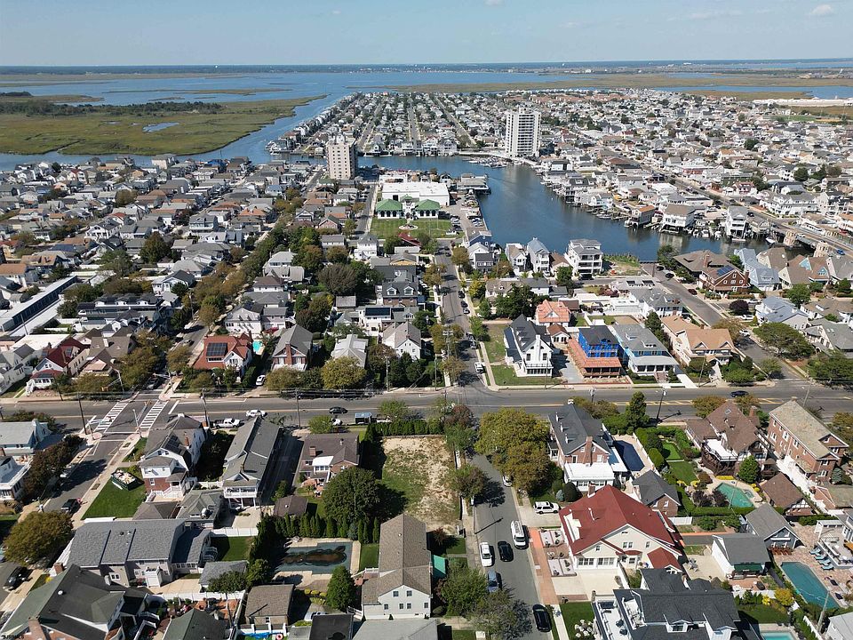 Ventnor, New Jersey, 08406, United States, 6 Bedrooms Bedrooms, ,6 BathroomsBathrooms,Residential,Forsale,1967252