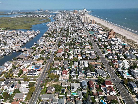 Ventnor, New Jersey, 08406, United States, 6 Bedrooms Bedrooms, ,6 BathroomsBathrooms,Residential,Forsale,1967252