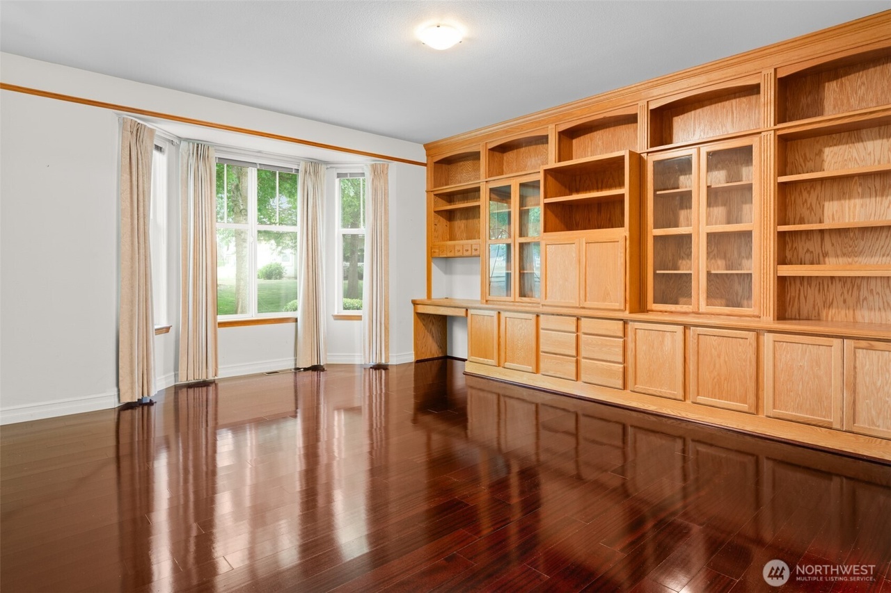 Lynden, Washington, 98264, United States, 3 Bedrooms Bedrooms, ,2 BathroomsBathrooms,Residential,Forsale,1965893