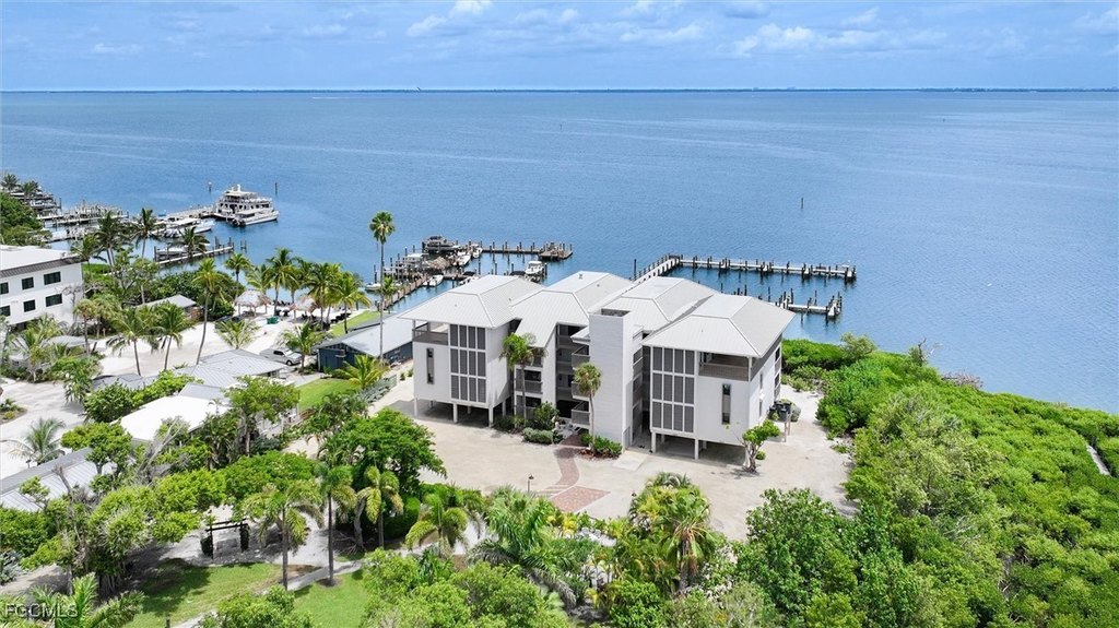 Captiva, Florida, 33924, United States, 2 Bedrooms Bedrooms, ,2 BathroomsBathrooms,Residential,Forsale,1886405