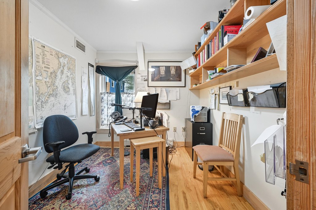 Hallowell, Maine, 04347, United States, ,Residential,Forsale,2002425