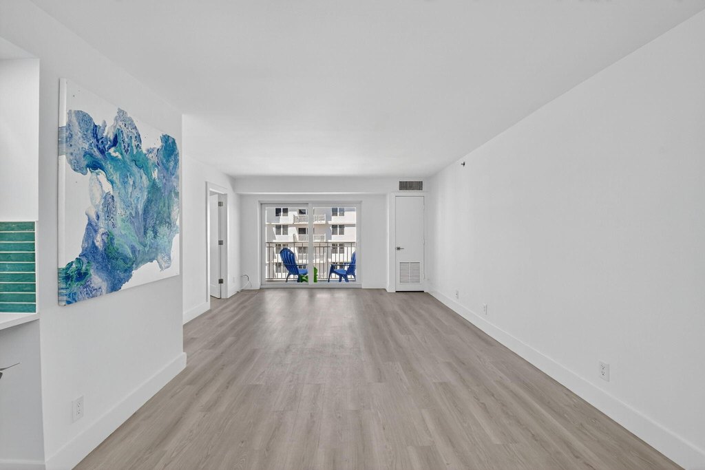 Highland Beach, Florida, 33487, United States, 2 Bedrooms Bedrooms, ,2 BathroomsBathrooms,Residential,Forsale,1969909