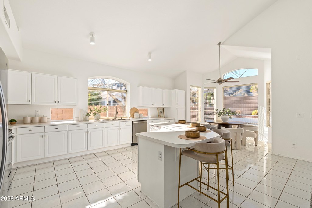 Phoenix, Arizona, 85048, United States, 5 Bedrooms Bedrooms, ,3 BathroomsBathrooms,Residential,Forsale,2015002