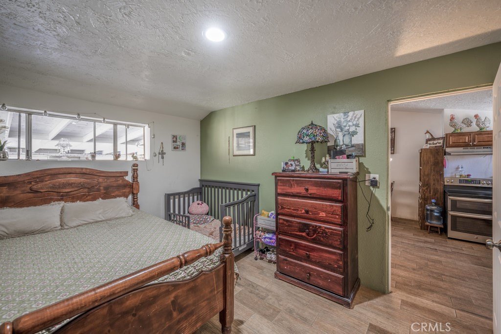 Agua Dulce, California, 91390, United States, 2 Bedrooms Bedrooms, ,4 BathroomsBathrooms,Residential,Forsale,2004098