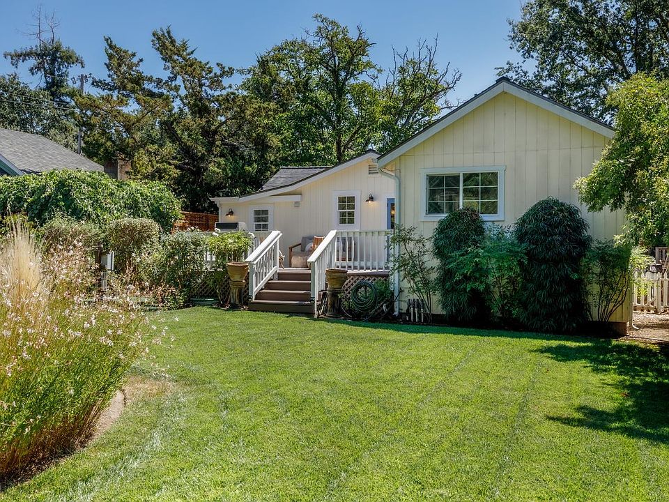 Kenwood, California, 95452, United States, 2 Bedrooms Bedrooms, ,2 BathroomsBathrooms,Residential,Forsale,1985916