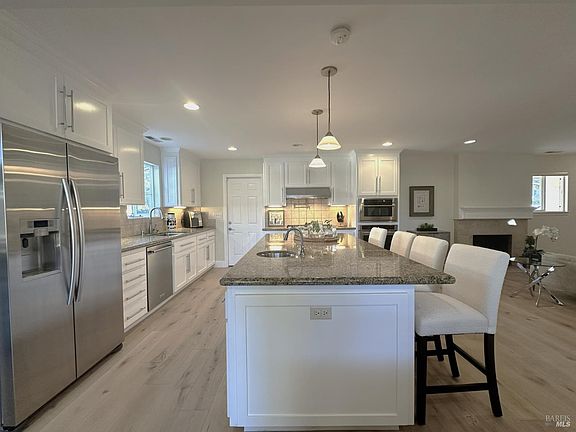 San Rafael, California, 94903, United States, 3 Bedrooms Bedrooms, ,3 BathroomsBathrooms,Residential,Forsale,1985933