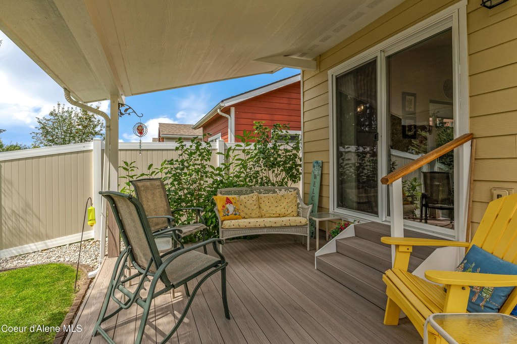 Sandpoint, Idaho, 83864, United States, 3 Bedrooms Bedrooms, ,2 BathroomsBathrooms,Residential,Forsale,1946335