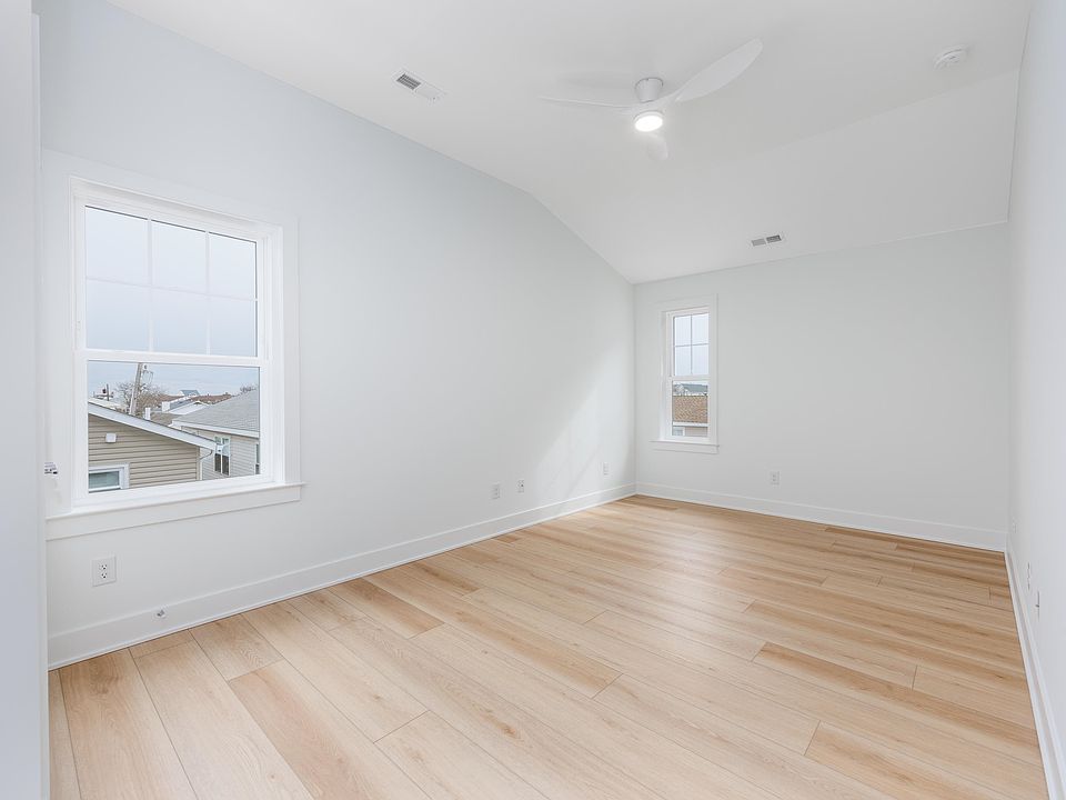 North Wildwood, New Jersey, 08260, United States, 4 Bedrooms Bedrooms, ,3 BathroomsBathrooms,Residential,Forsale,1967263
