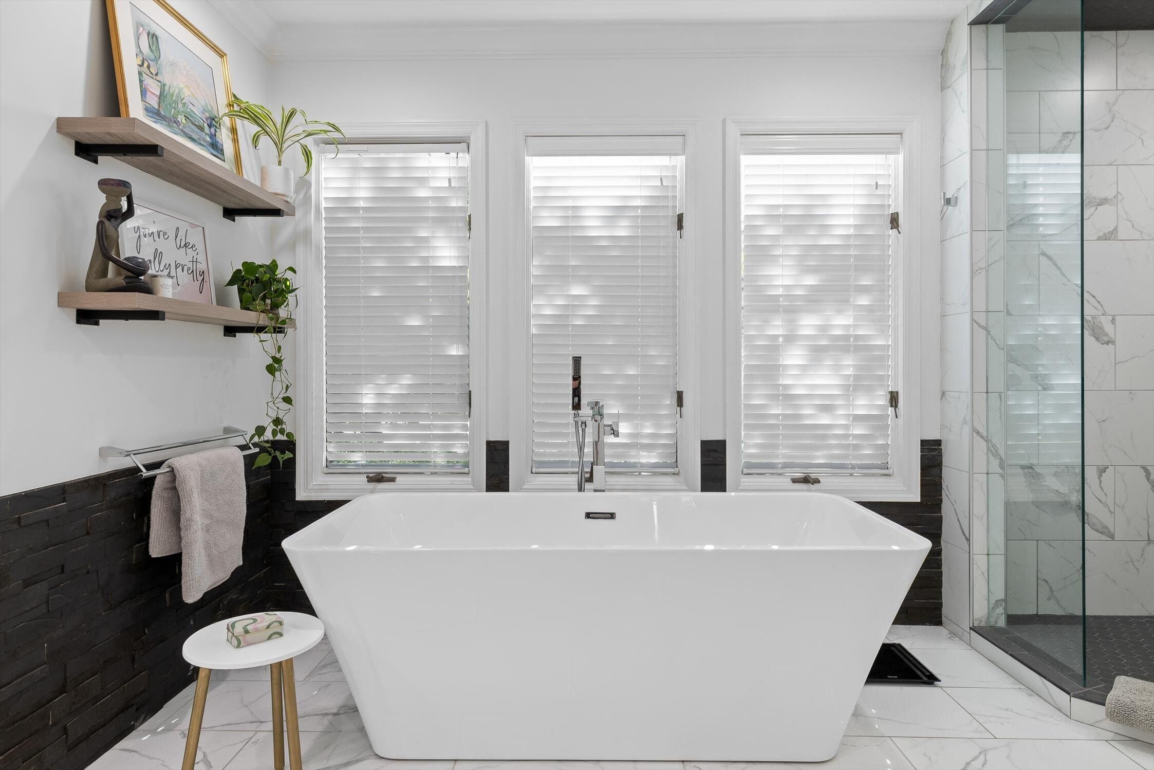 Ooltewah, Tennessee, 37363, United States, 5 Bedrooms Bedrooms, ,5 BathroomsBathrooms,Residential,Forsale,1995307