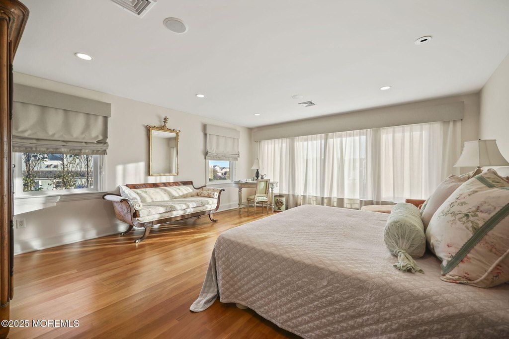 Spring Lake, New Jersey, 07762, United States, 4 Bedrooms Bedrooms, ,5 BathroomsBathrooms,Residential,Forsale,1984564